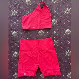 SET ACTIVE 2 piece workout set